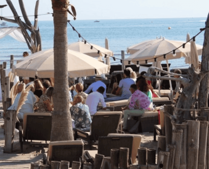 Manovi Plage 1