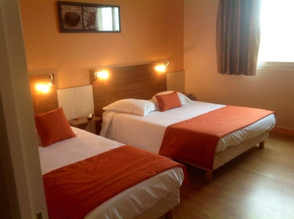 Brit Hotel Le Magdalena - Nevers 2