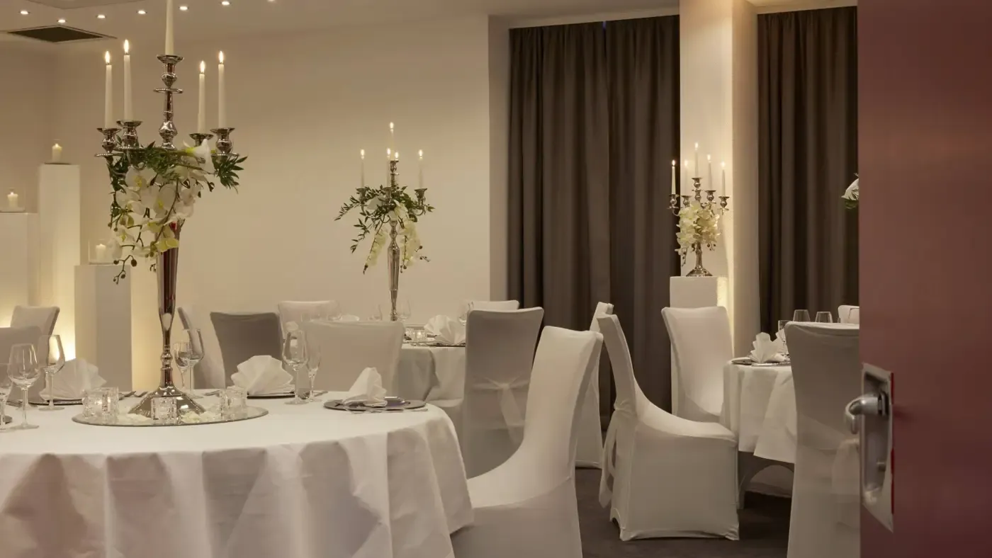 H+ Hotel Lübeck 6