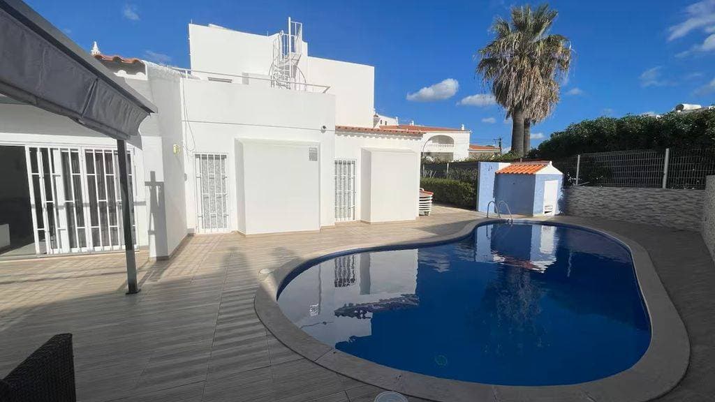Aveiros Beach House 45