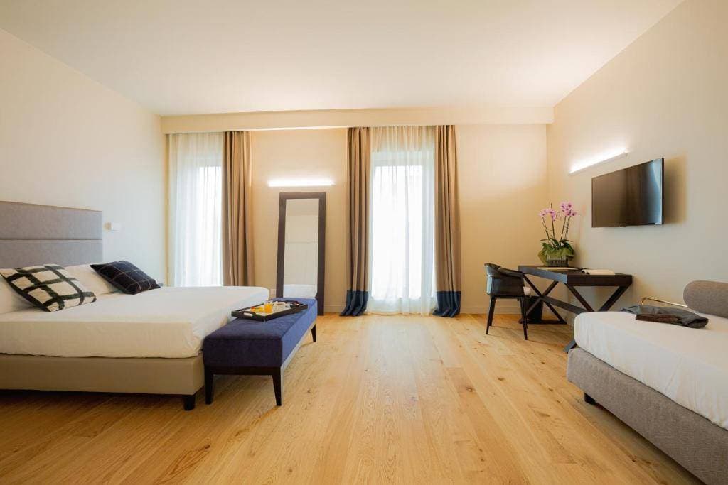 Corporate Hotel Politeama 27
