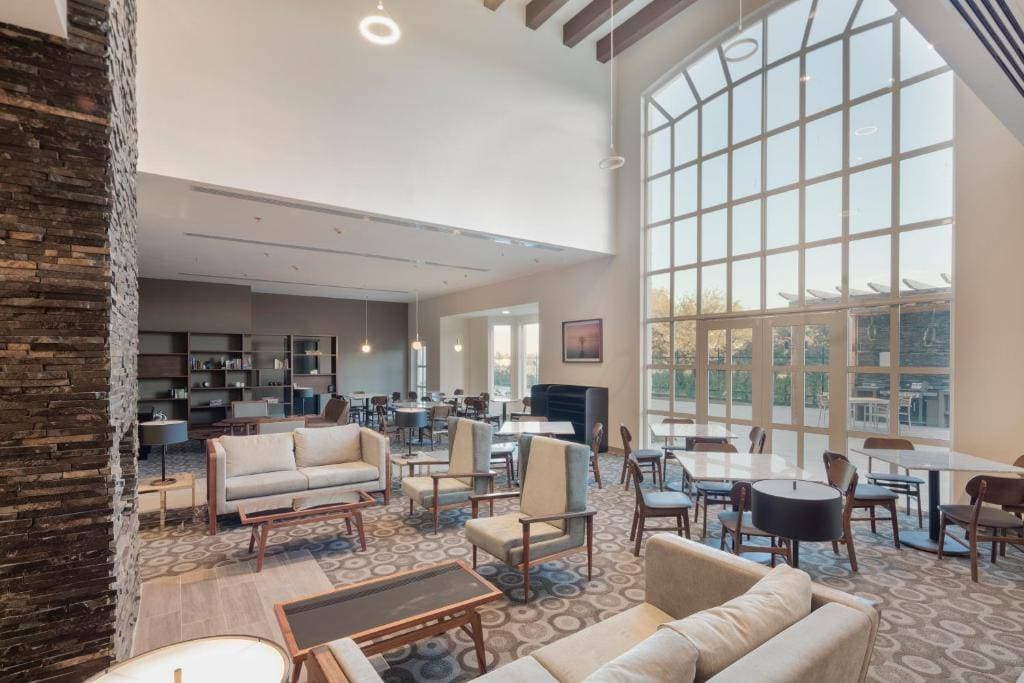 Staybridge Suites Silao 6