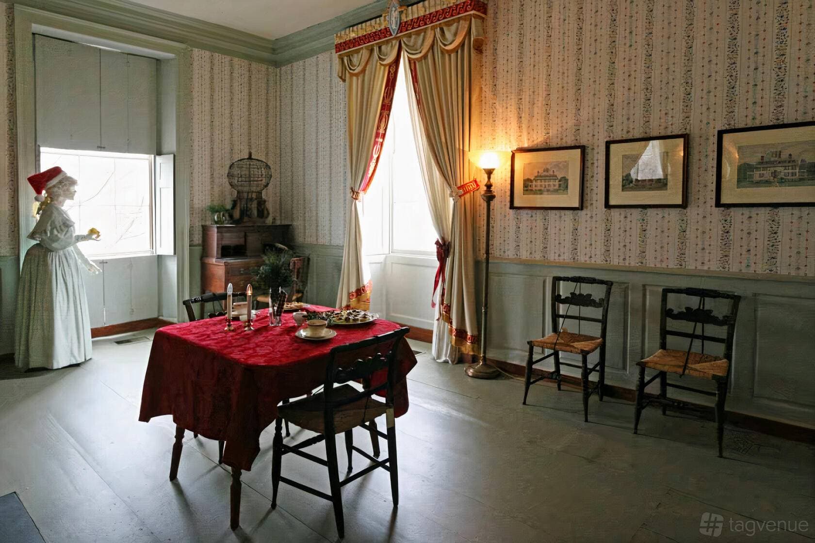 Shirley-Eustis House 12