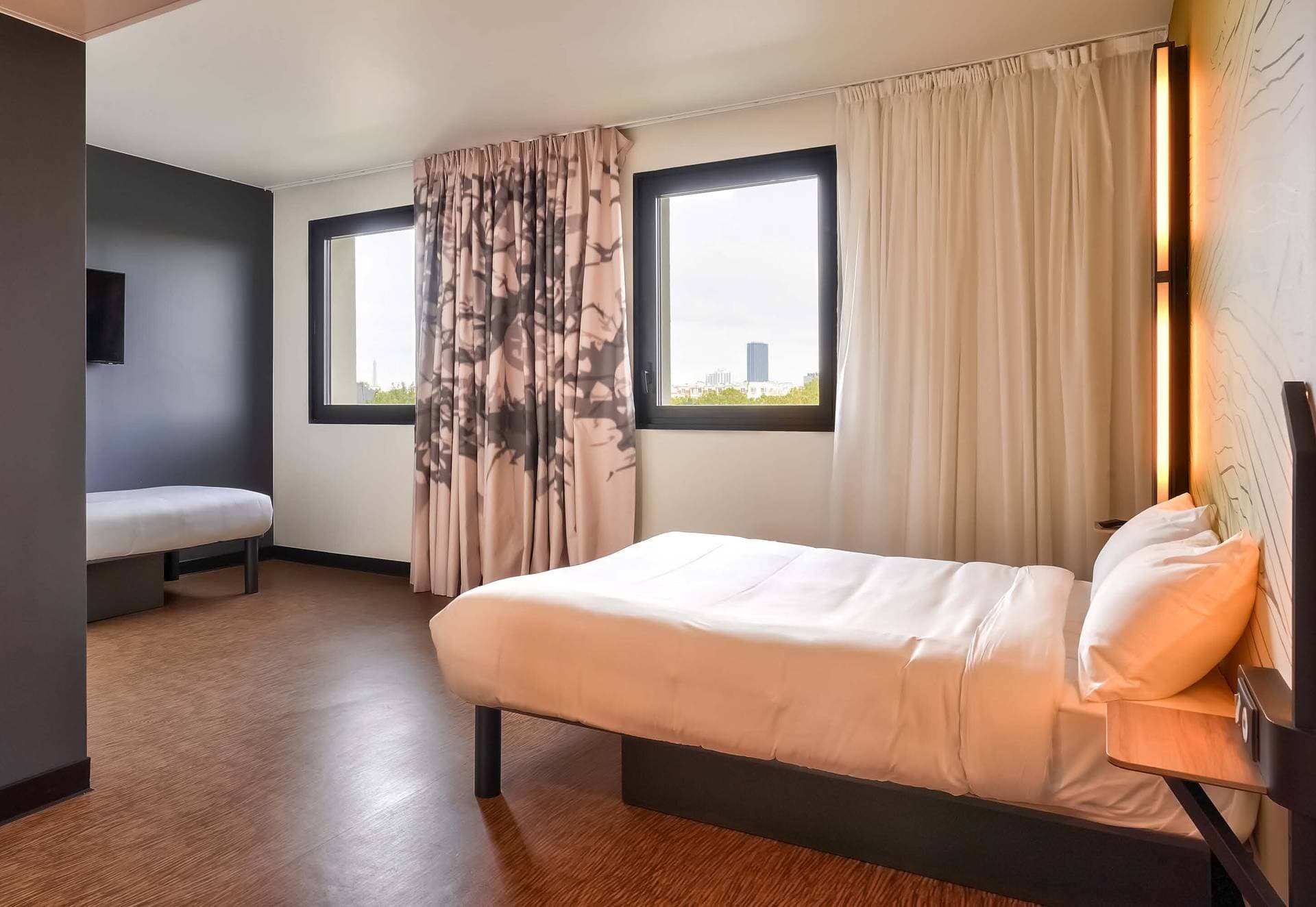 B&B HOTEL Paris Porte d'Orléans 9