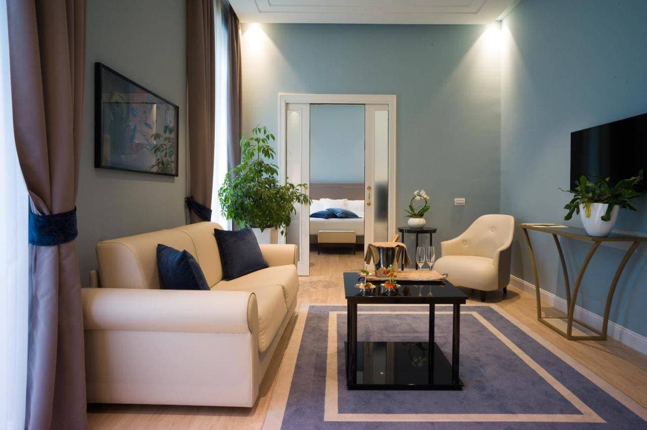 Turin Palace Hotel  8
