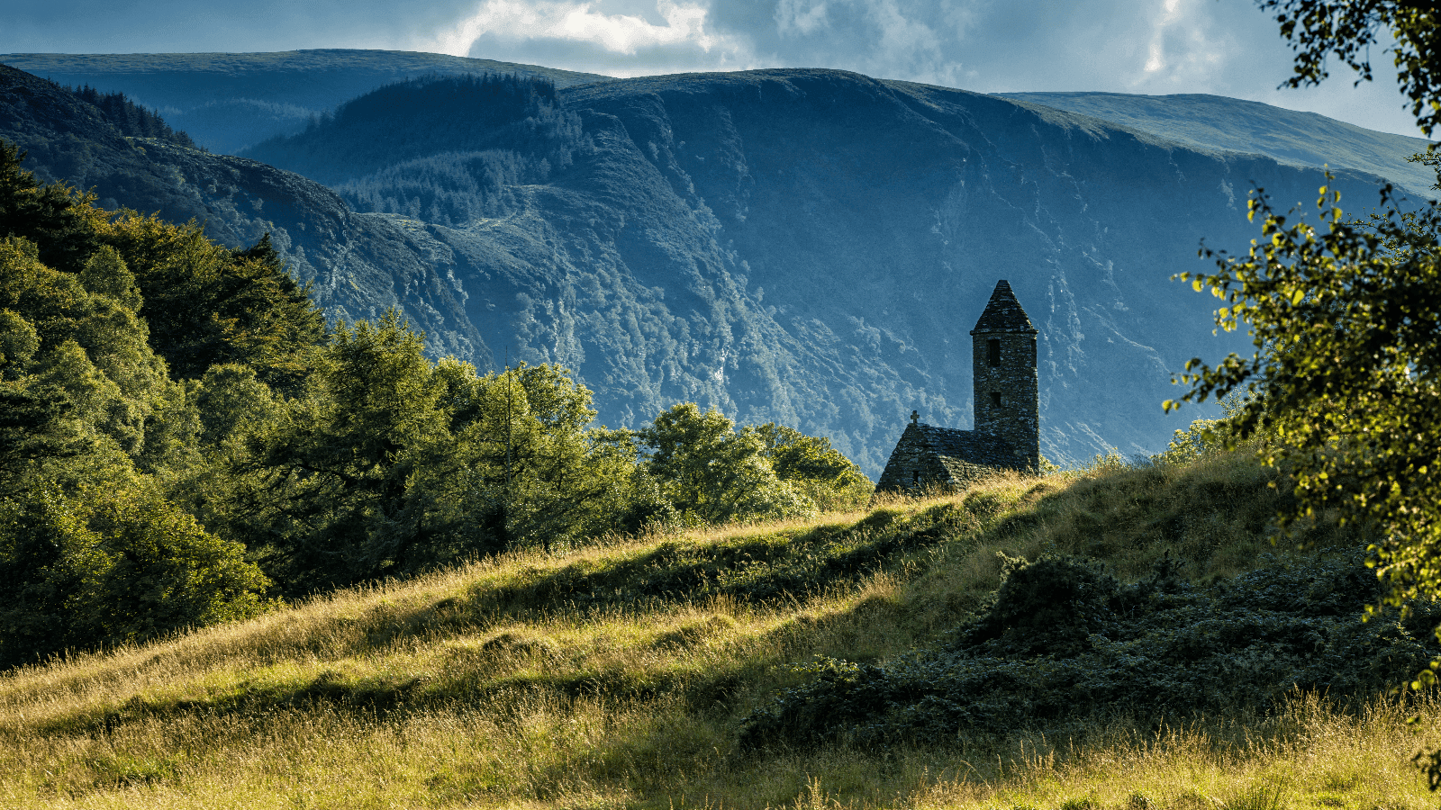 Glendalough, Wicklow and Kilkenny Tour from Dublin 1