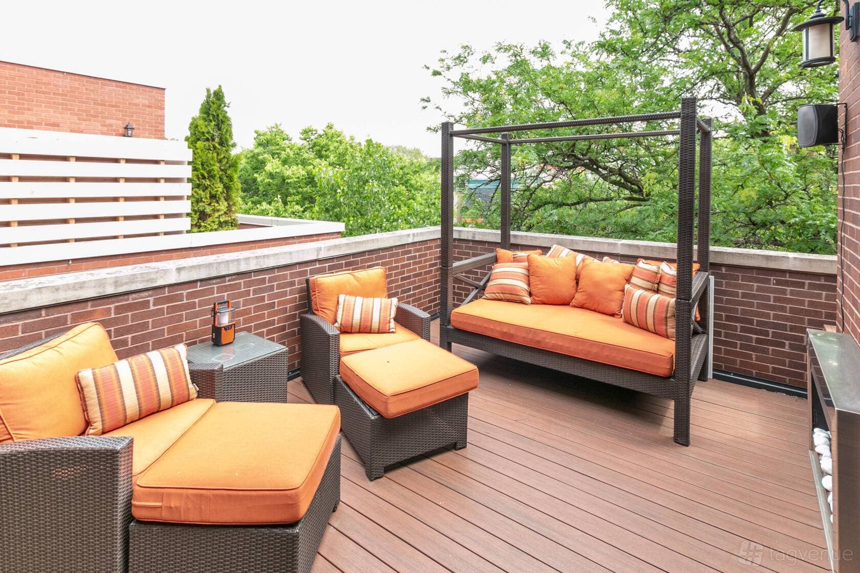 Wicker Park Mansion 30