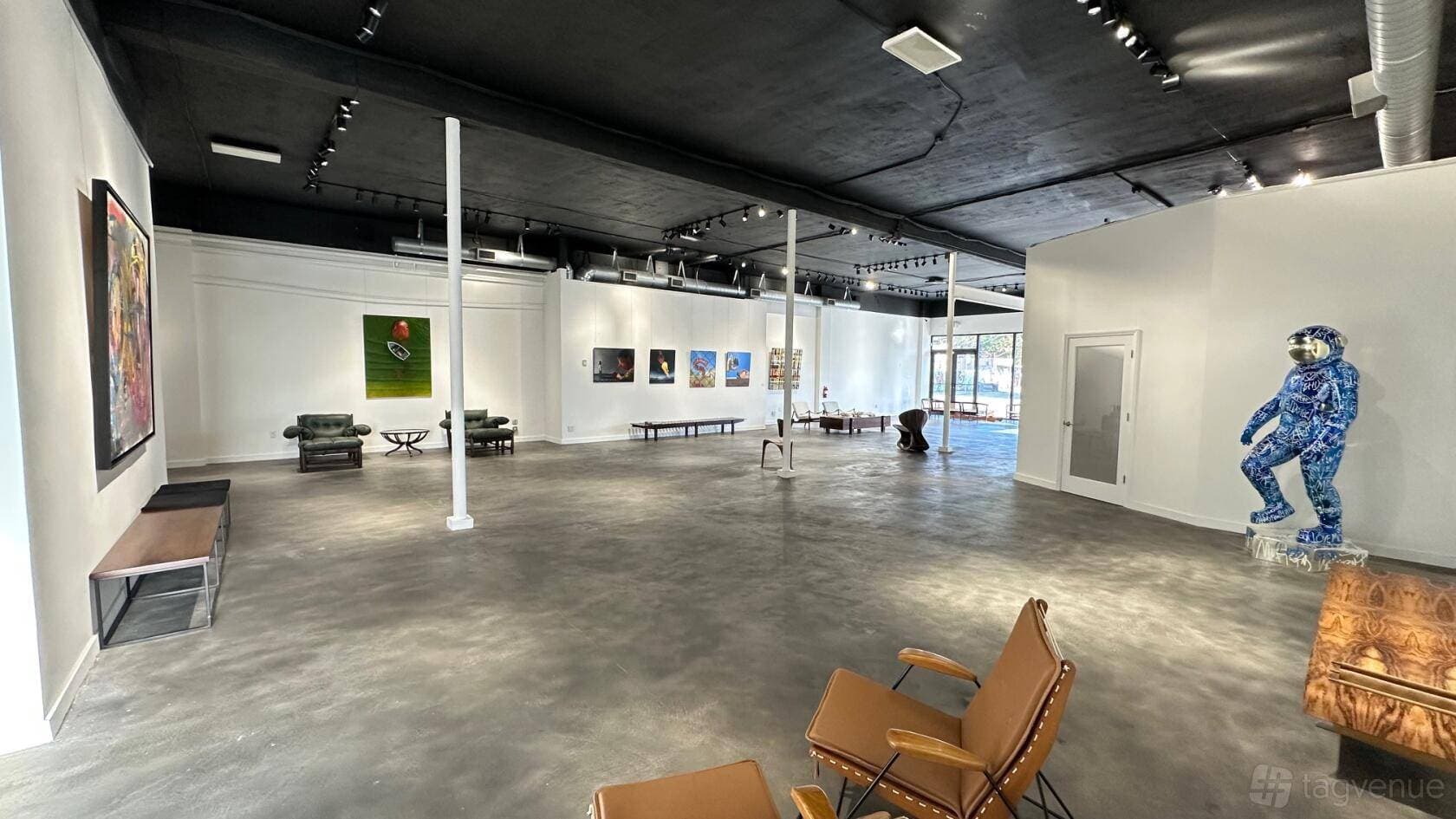 Emporium B Gallery 28