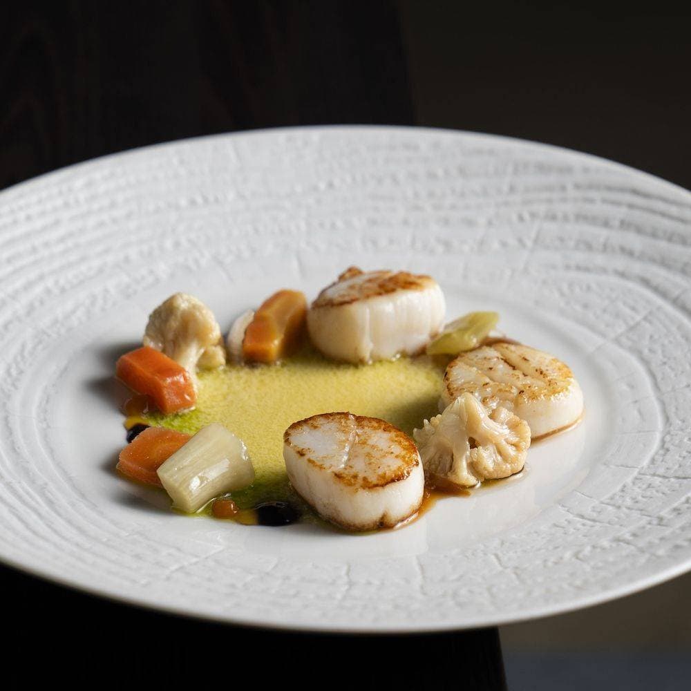 Enigma Restaurant 9