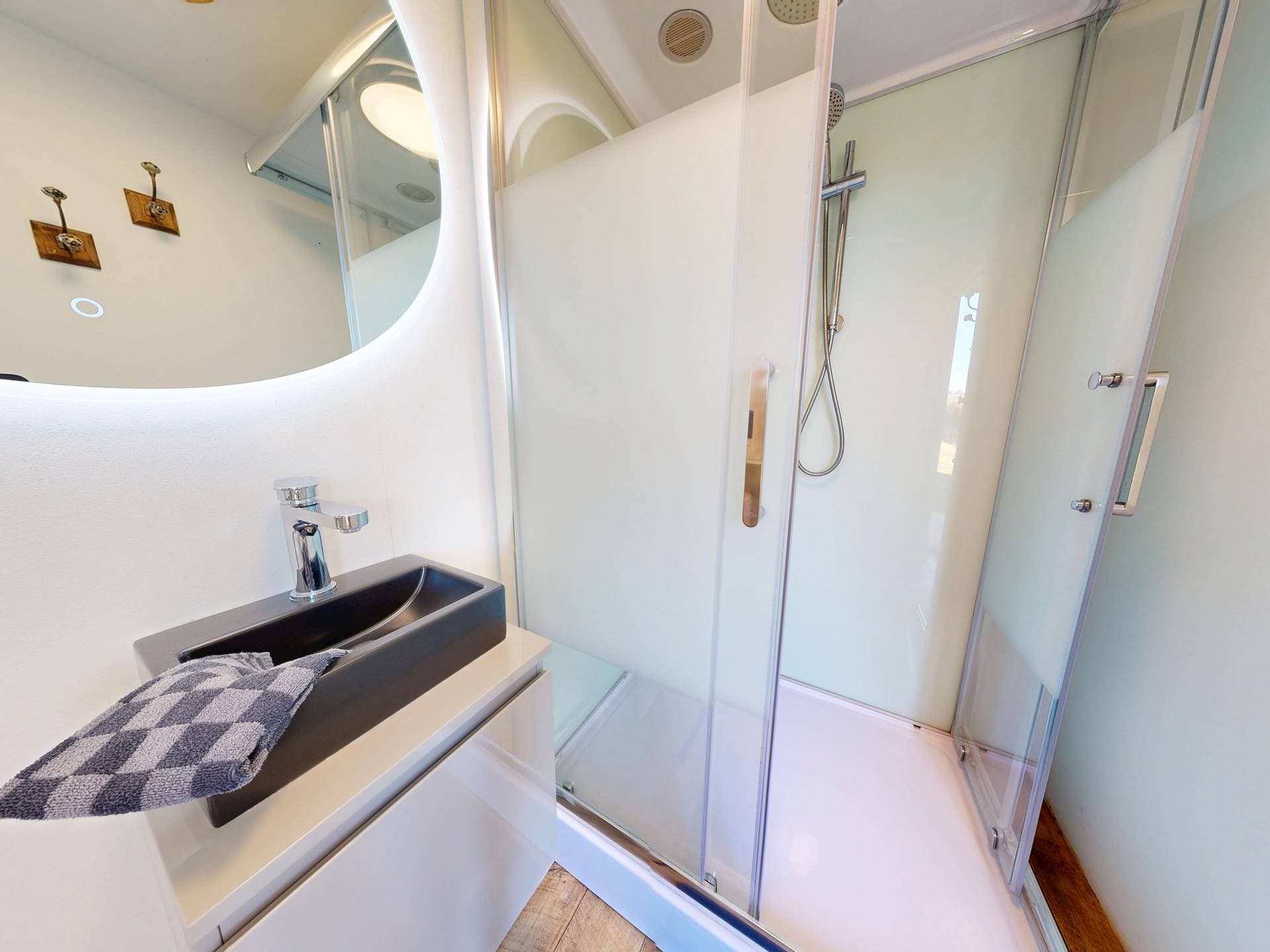 La Clef Decamp - Auberge St Vincent et Diligence 35pers 2 Gîtes : jacuzzi jeux 35