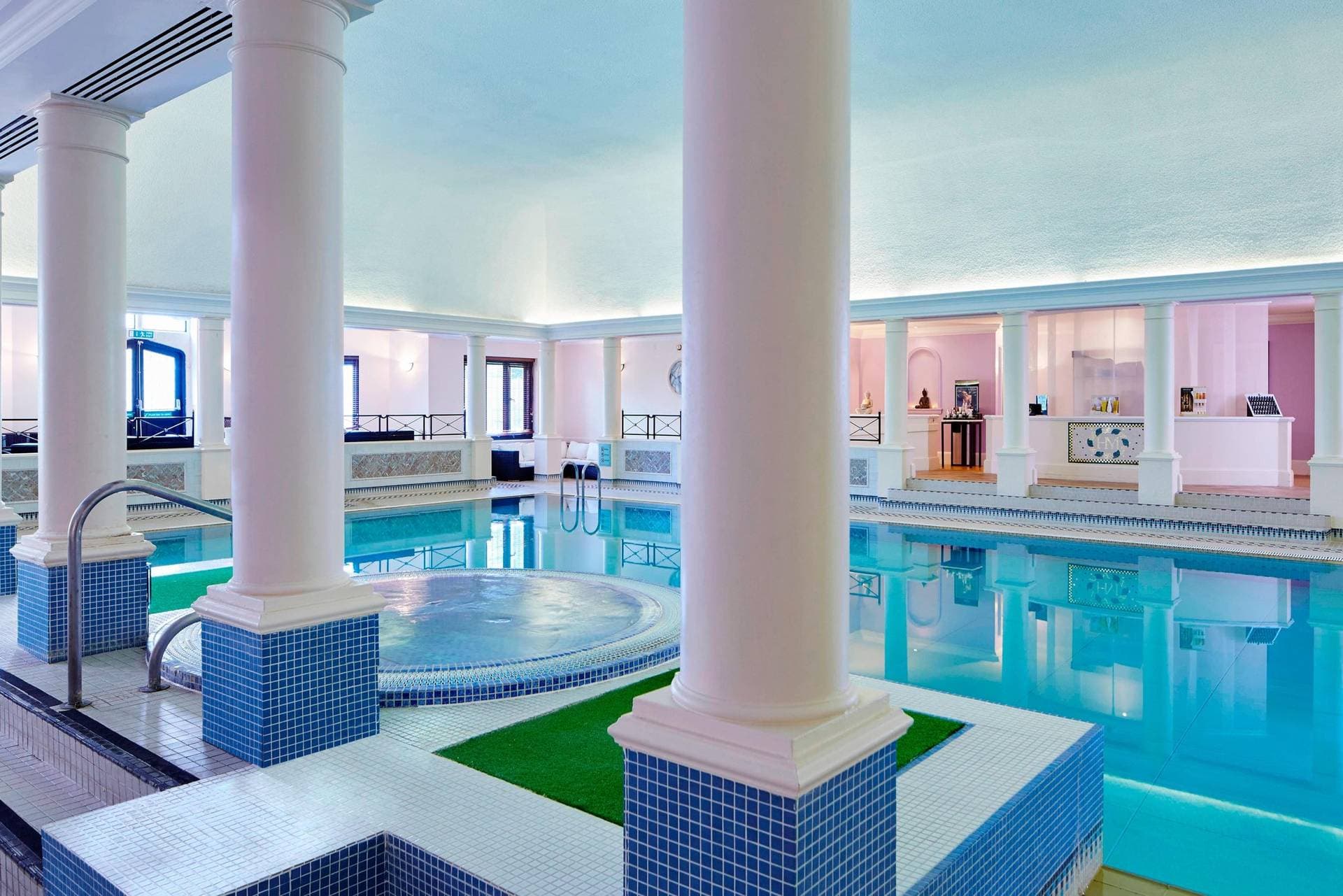 Hanbury Manor Marriott Hotel & Country Club 5