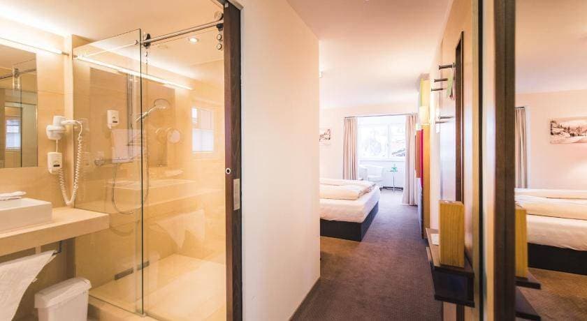 Hotel Enzian - Adults Only 10