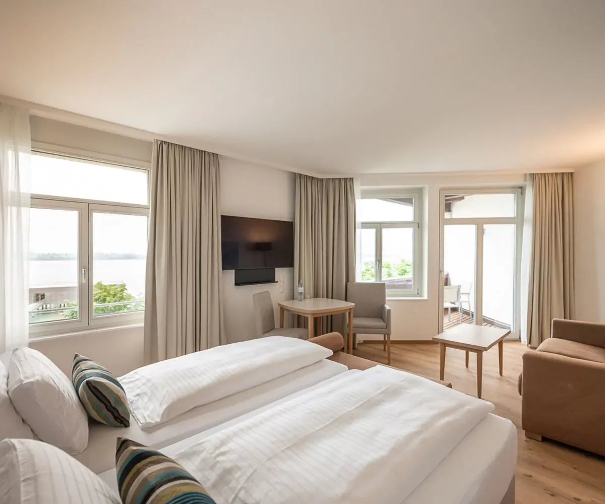 Seehotel am Kaiserstrand 18