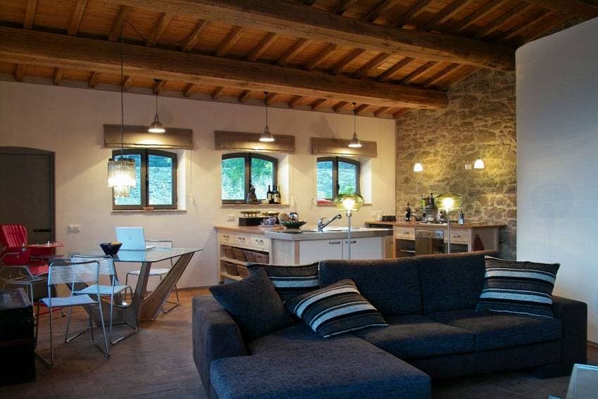 Casale Monticchio 10