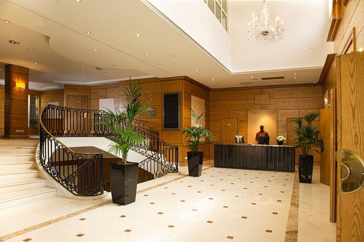 Waldorf Astoria Versailles – Trianon Palace 10
