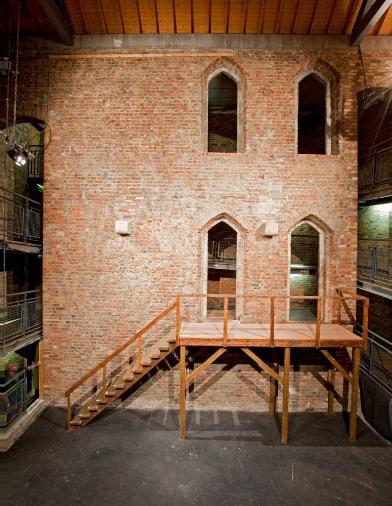 Smock Alley Theatre 1662 9