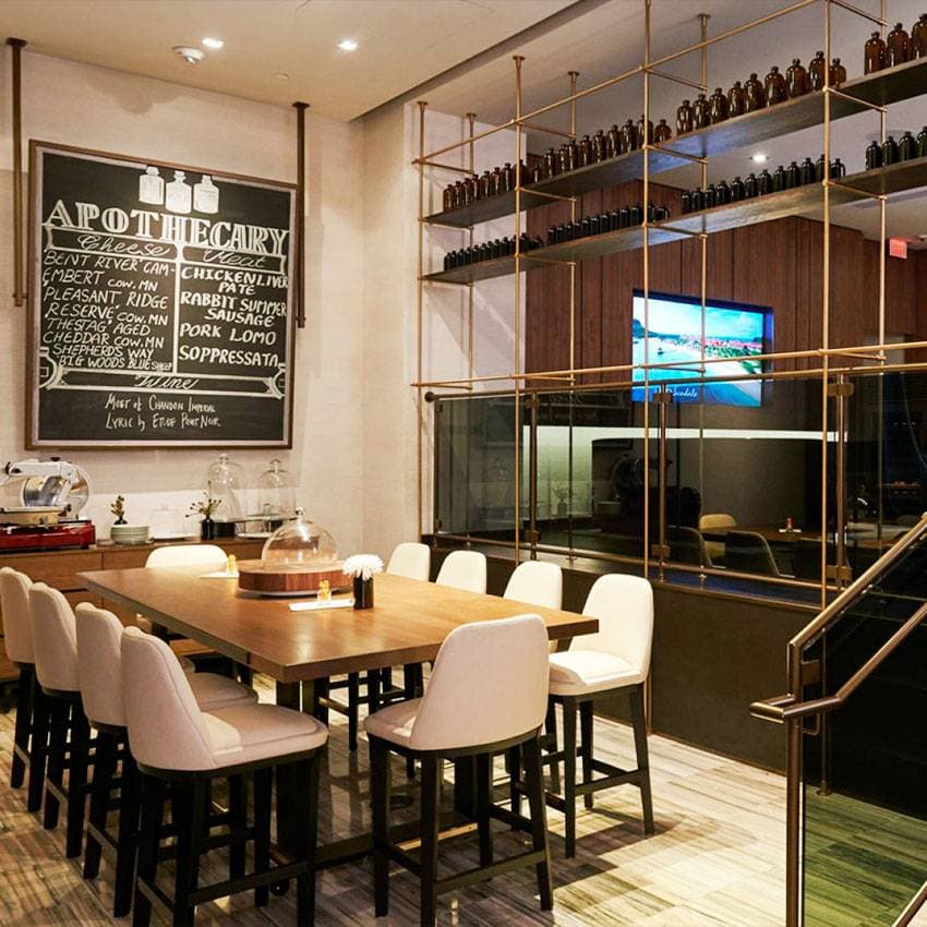 The Lofton Hotel 6
