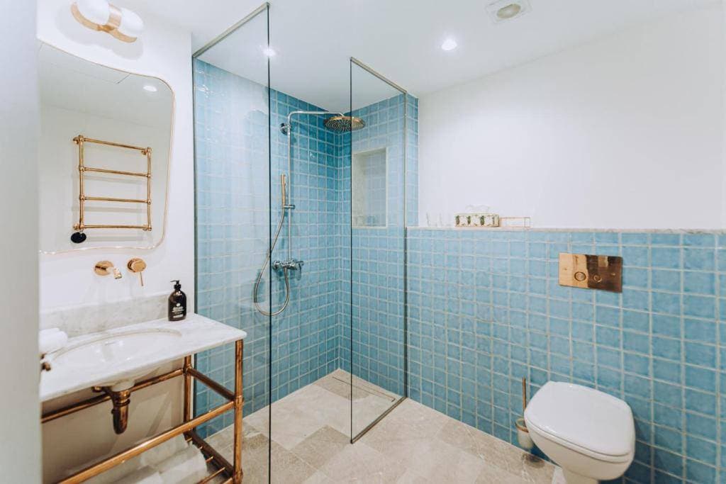 Ocho Suites & Kitchen 12