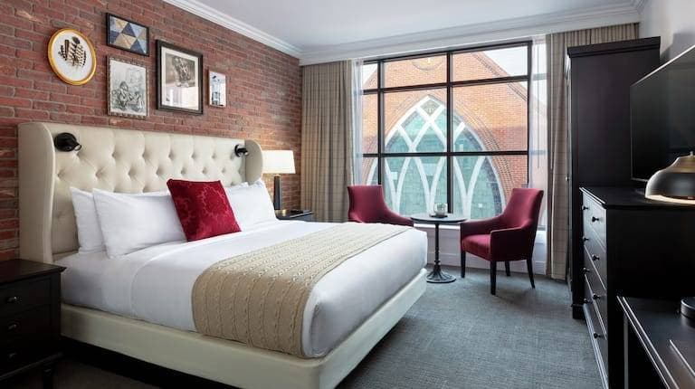 The Foundry Hotel Asheville, Curio Collection by Hilton 9