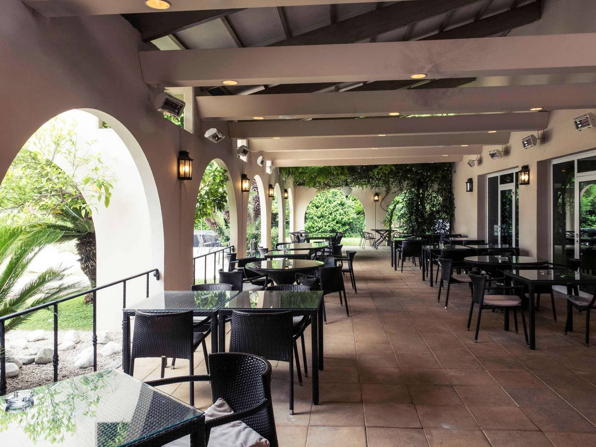 Hôtel Mercure Antibes Sophia Antipolis 5