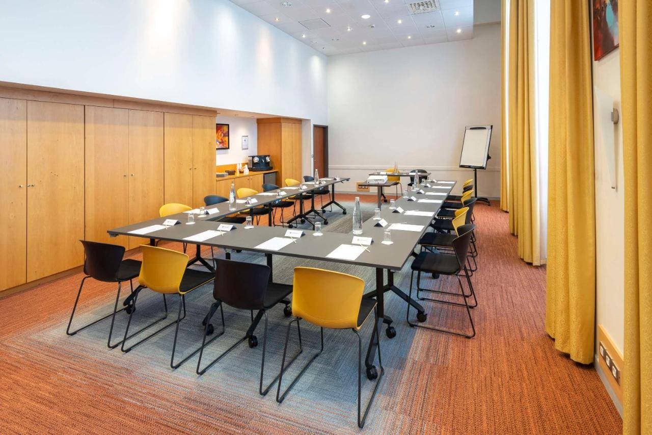  Best Western Plus Hôtel Colbert 10