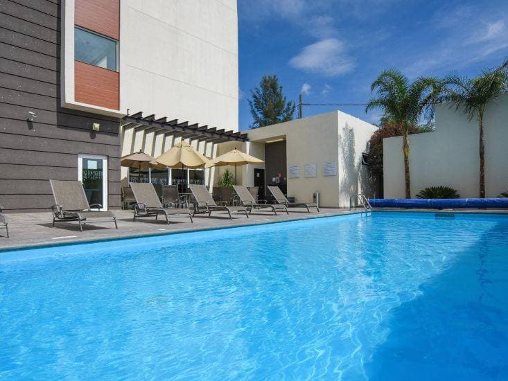 Holiday Inn Express Celaya 4