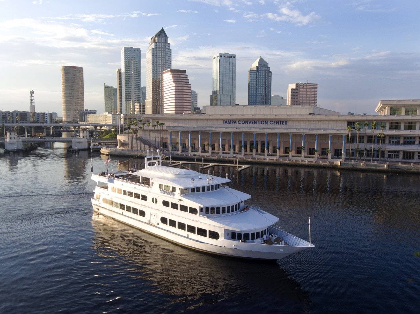 Yacht StarShip 2