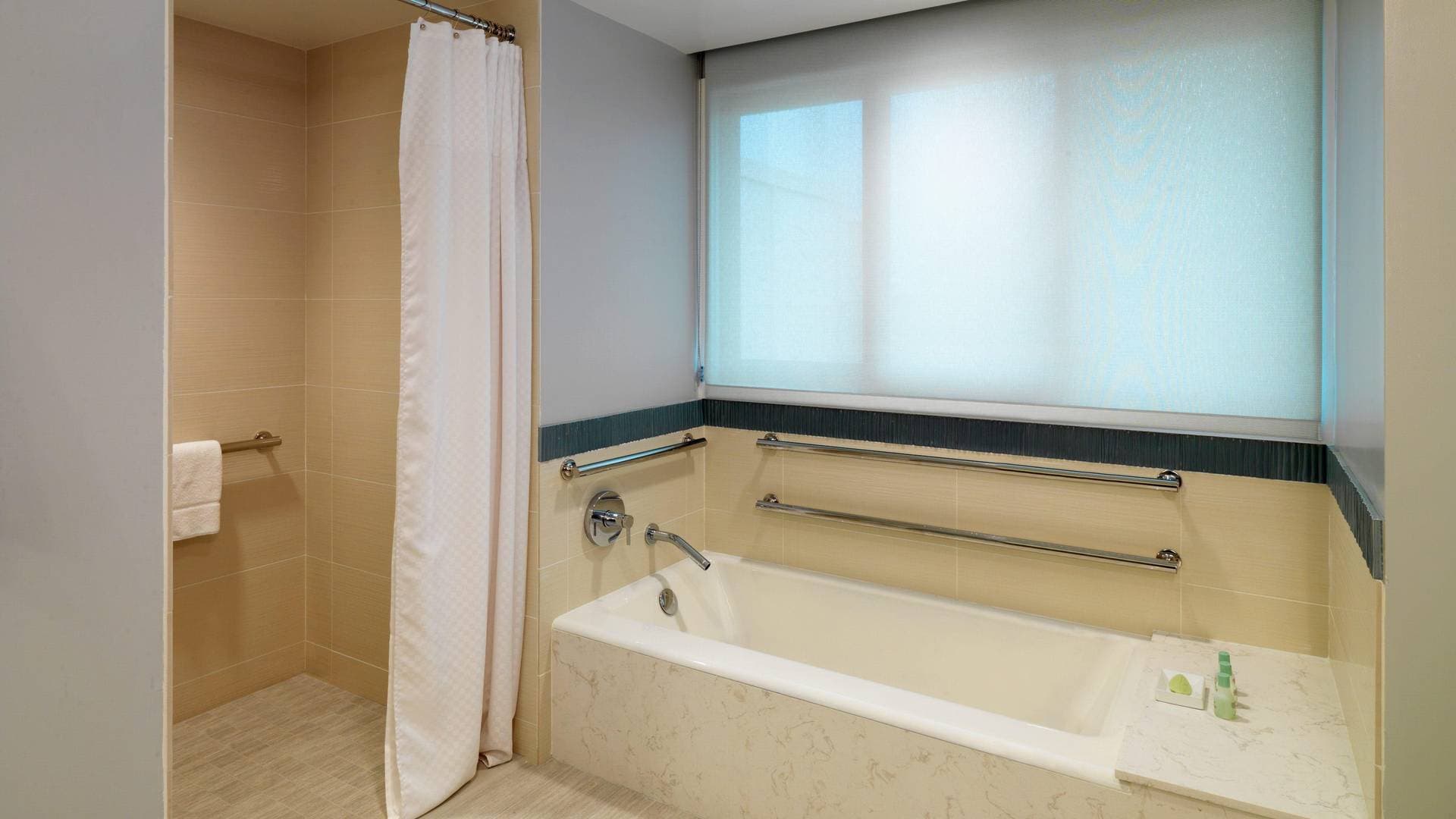 Moana Surfrider, A Westin Resort & Spa, Waikiki Beach 11