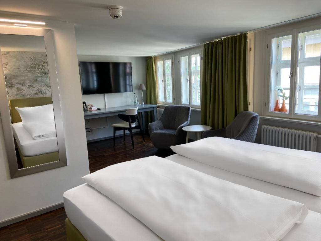 Hotel Erfurt "Krämerbrücke" 12
