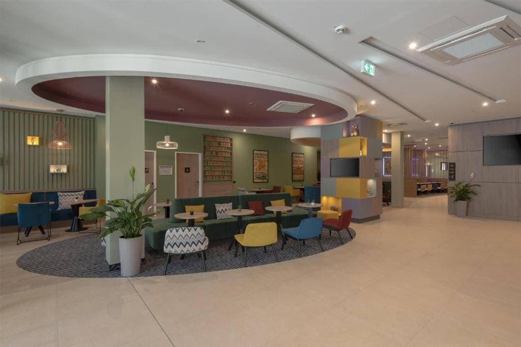 Hampton by Hilton Dresden City Centre 8