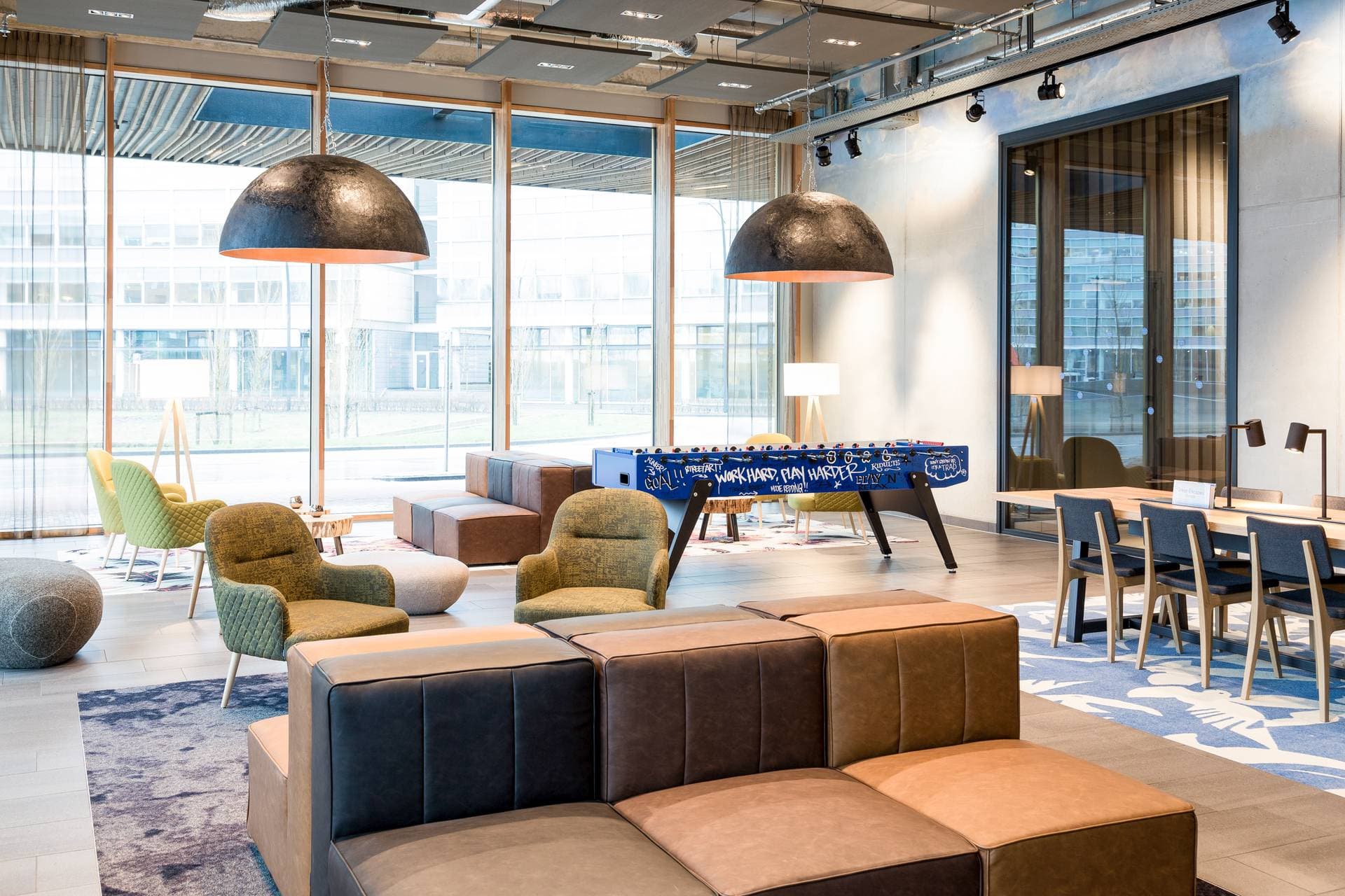 Play Lounge