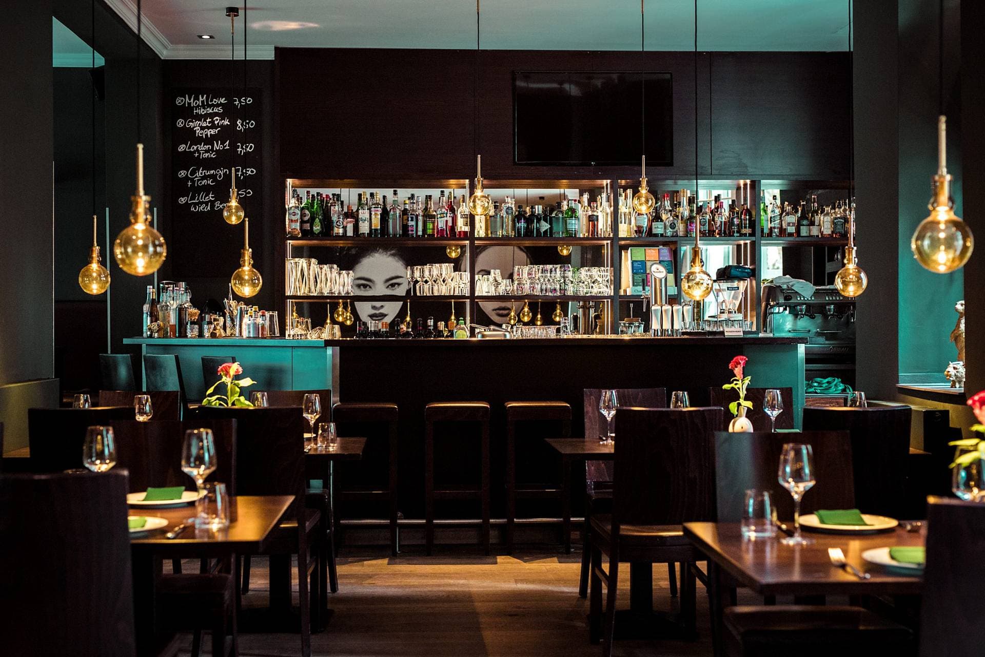 Bliss Restaurtant & Bar 4