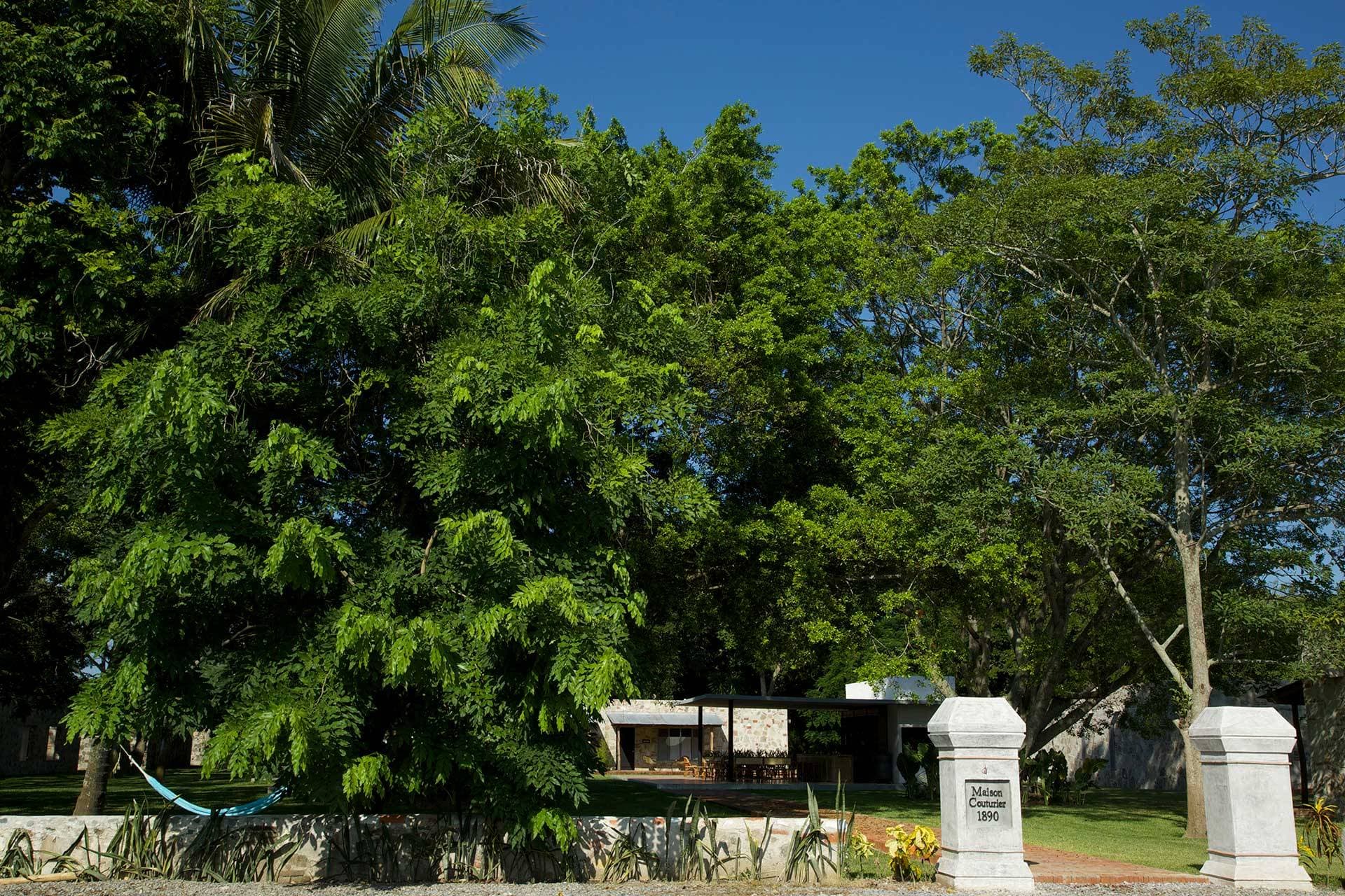 Maison Couturier 18