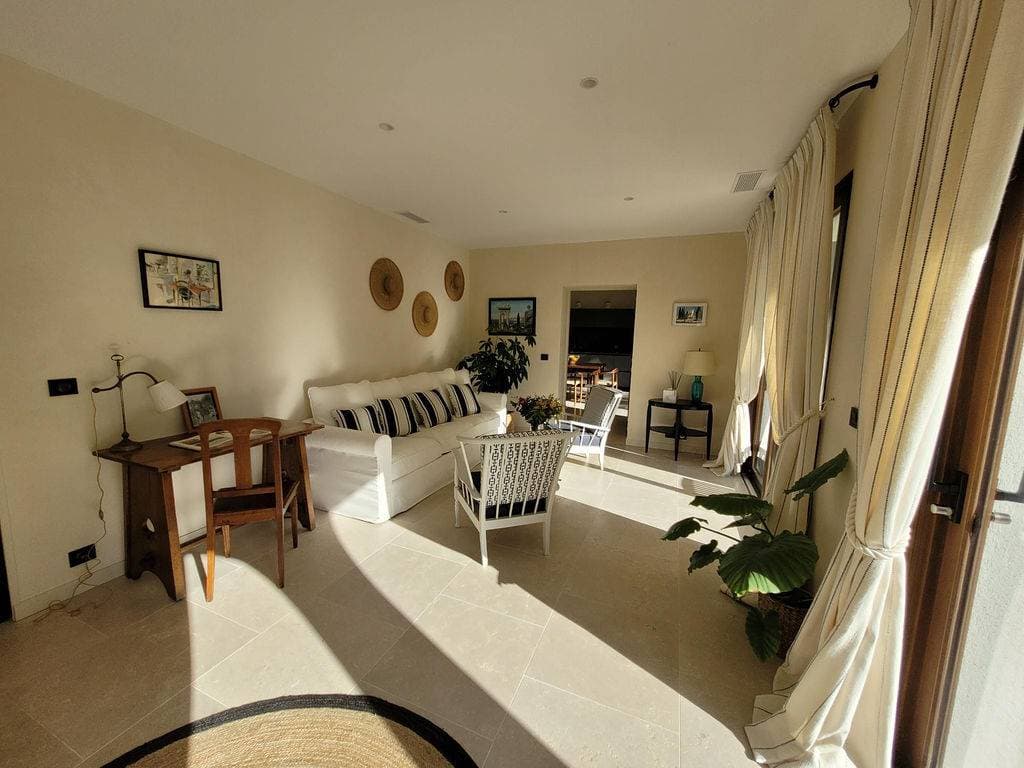 Le Domaine Rocabella 42