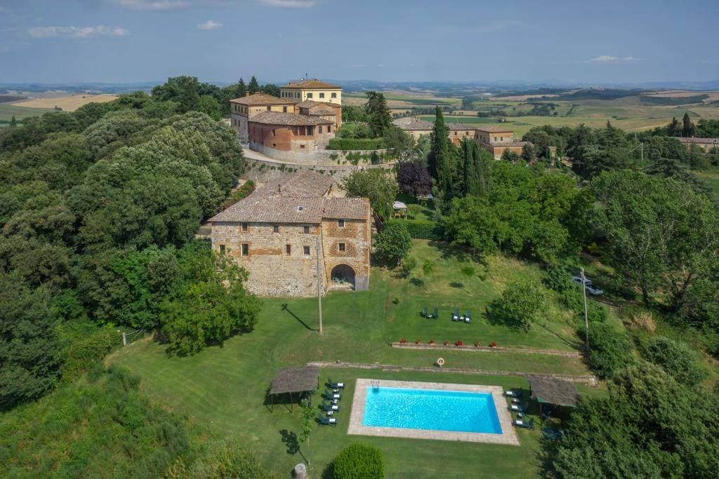 Villa e Fattoria di Radi 6