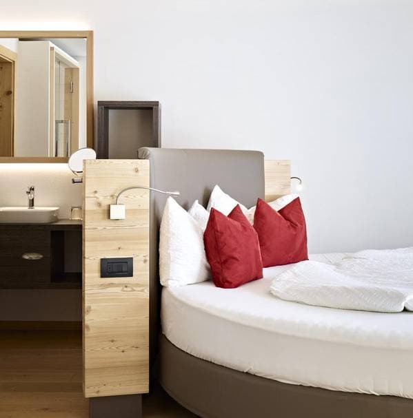 Hotel Shandranj 4