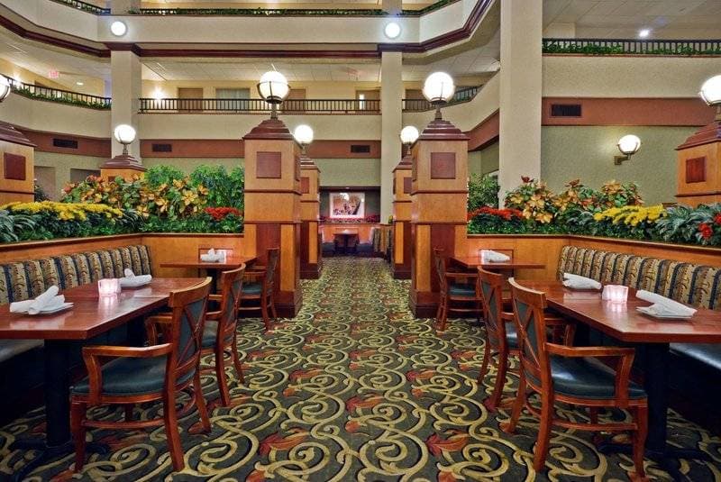 Embassy Suites by Hilton Lexington/UK Coldstream 20