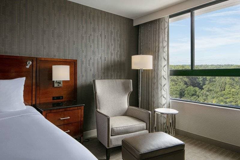 Sonesta Charlotte Lower South End 17