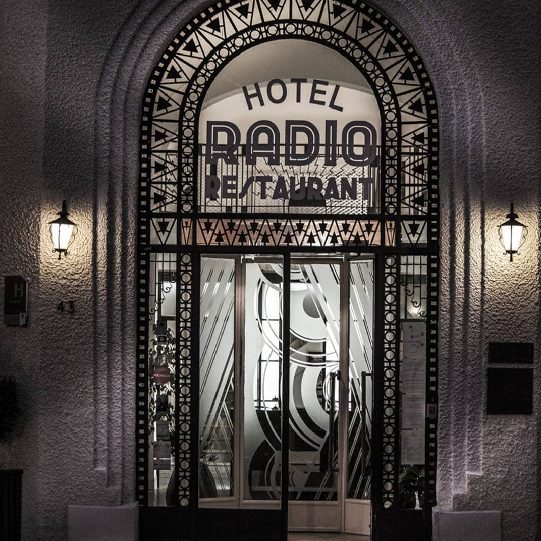 Radio 9