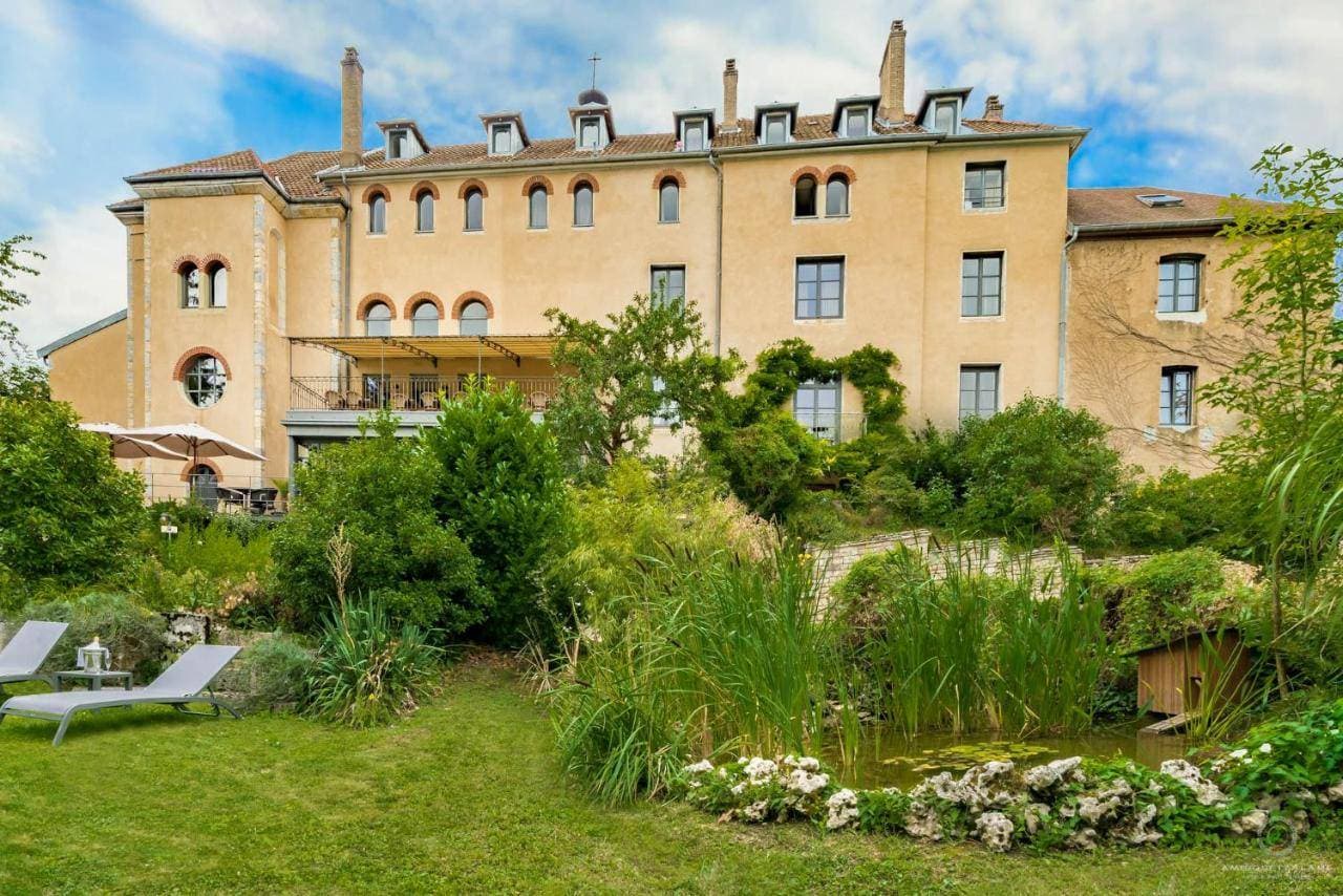 L'Hôtel Le Sauvage 1