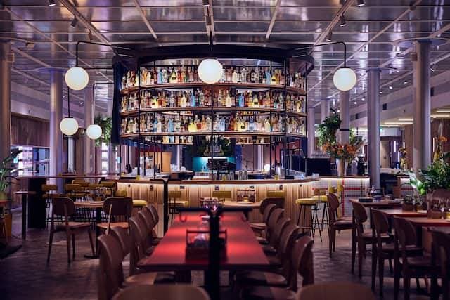 Motto by Hilton Rotterdam Blaak