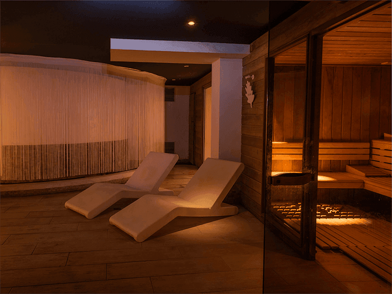 Le Grand Hôtel et Spa 11
