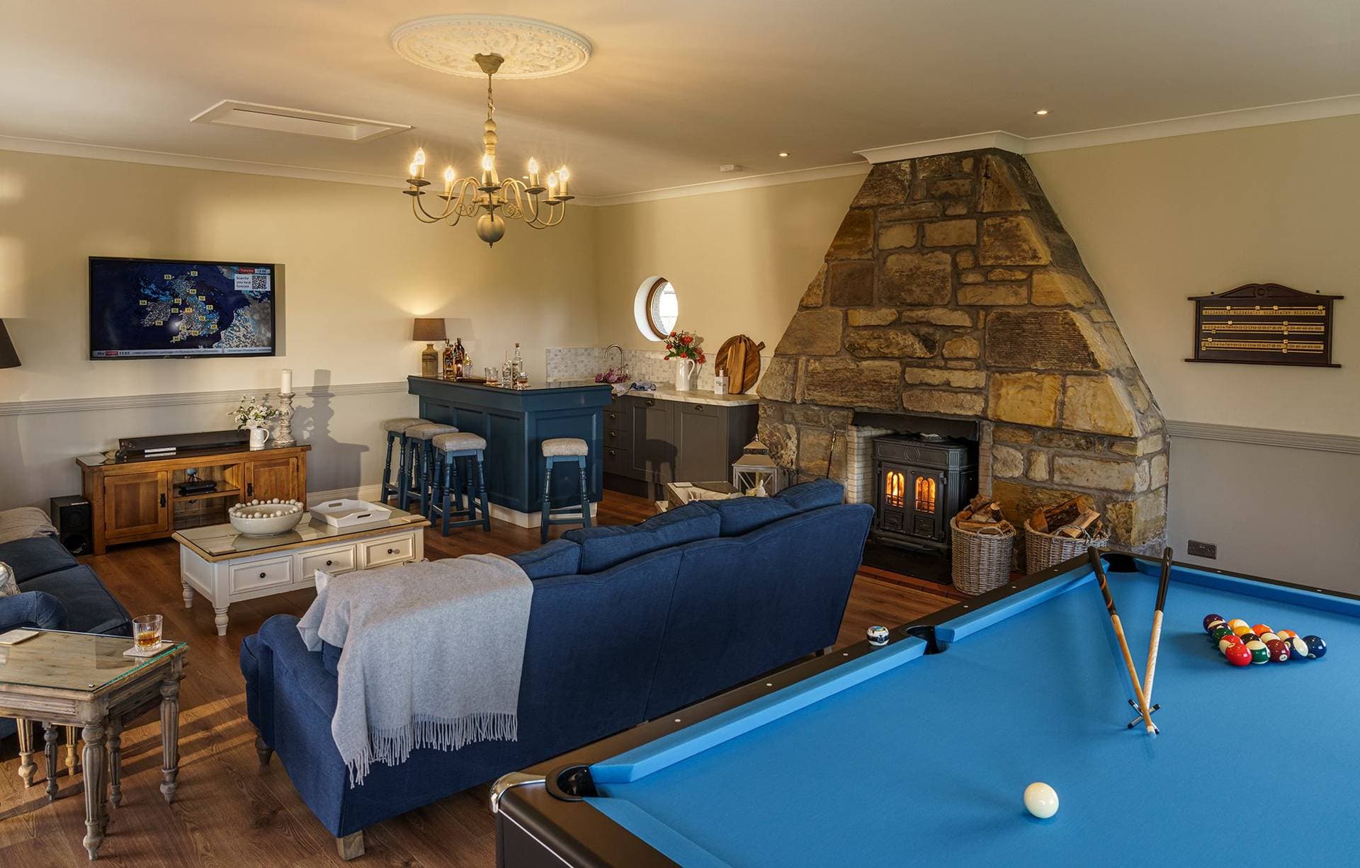 Hawkswood Country Estate 5