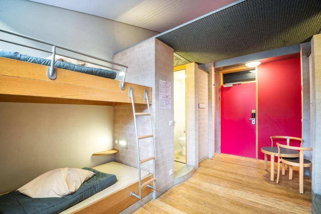 Auberge de Jeunesse de Mons 12