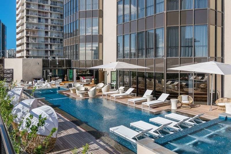 Hyatt Centric Waikiki Beach 13