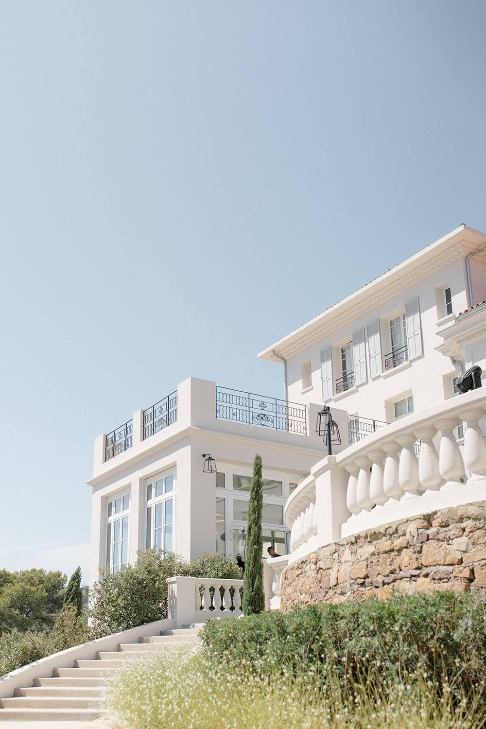 Castel Bay 5