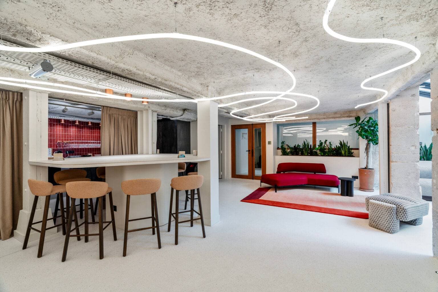 Jöro House - Pigalle 6