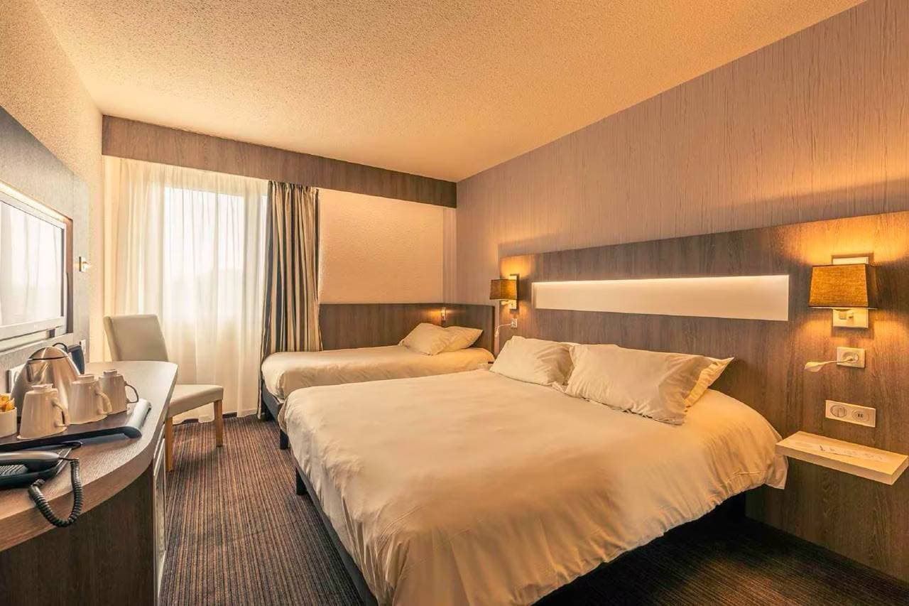 Best Western Marseille Aeroport 25