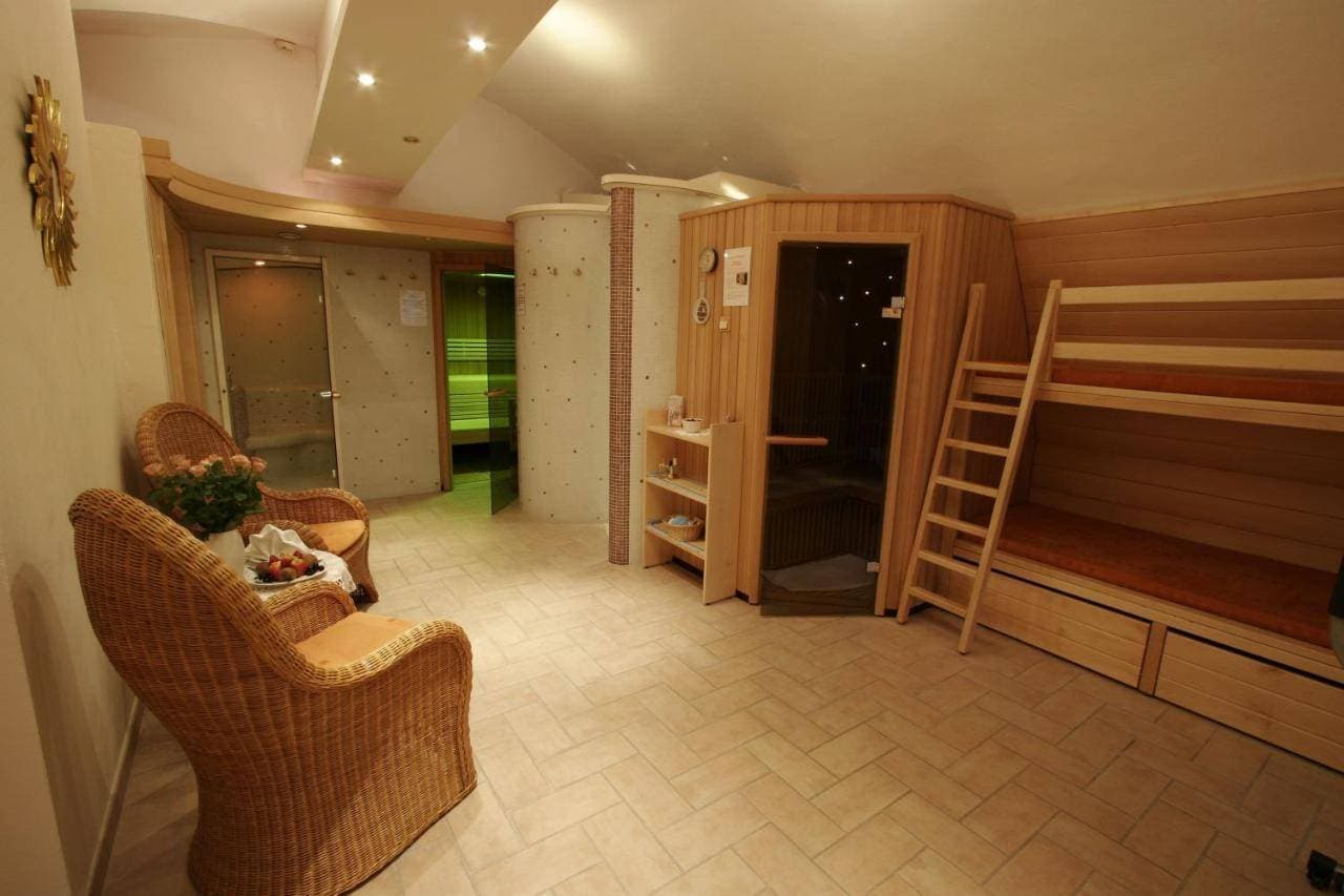 Hotel-Restaurant Minichmayr 8