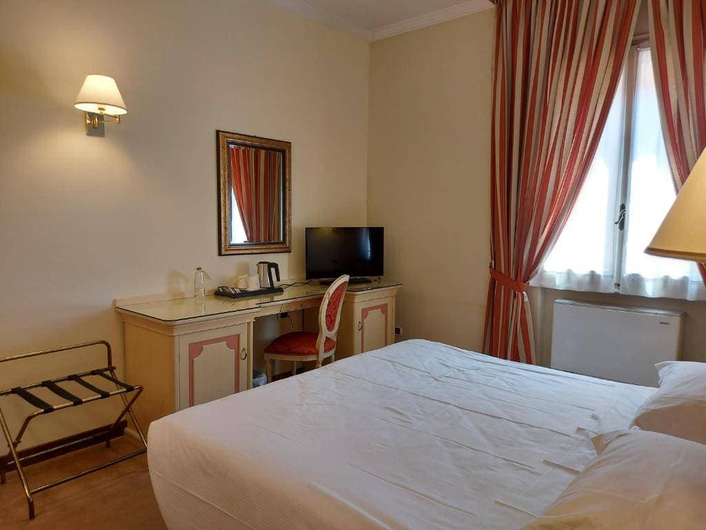 Phi Hotel Canalgrande 18